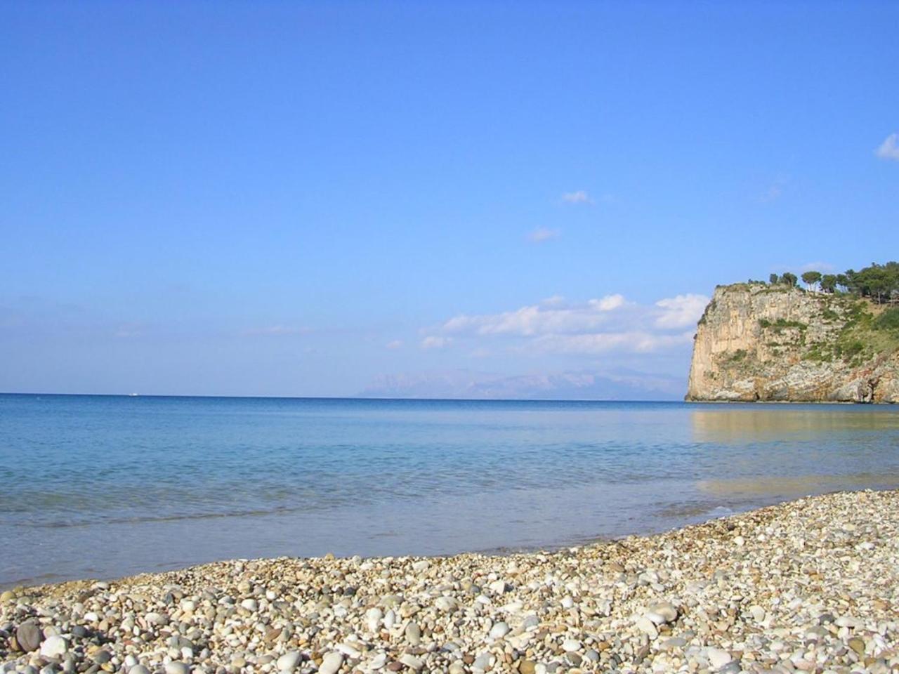 Casa Vacanza La Finestra Sul Porto Castellammare del Golfo Exteriör bild