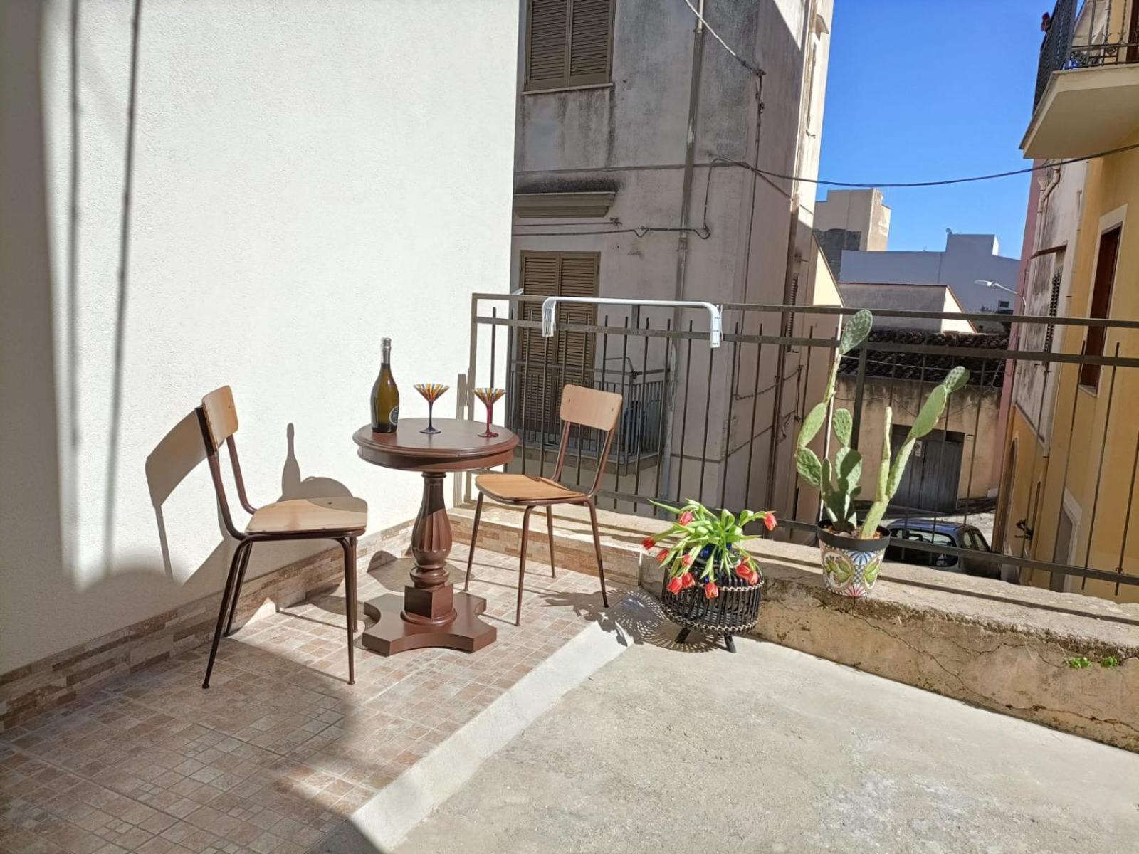 Casa Vacanza La Finestra Sul Porto Castellammare del Golfo Exteriör bild