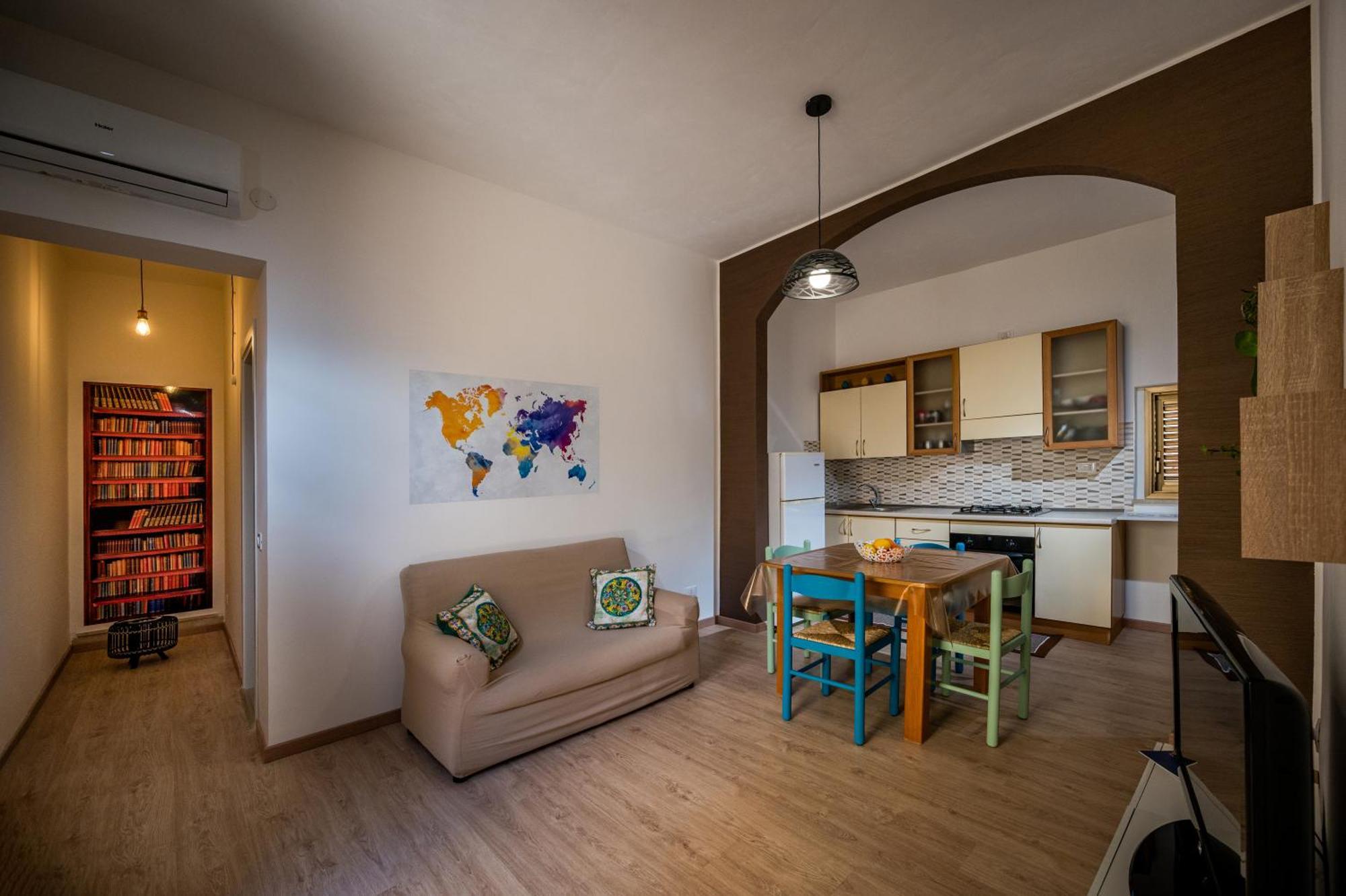 Casa Vacanza La Finestra Sul Porto Castellammare del Golfo Exteriör bild